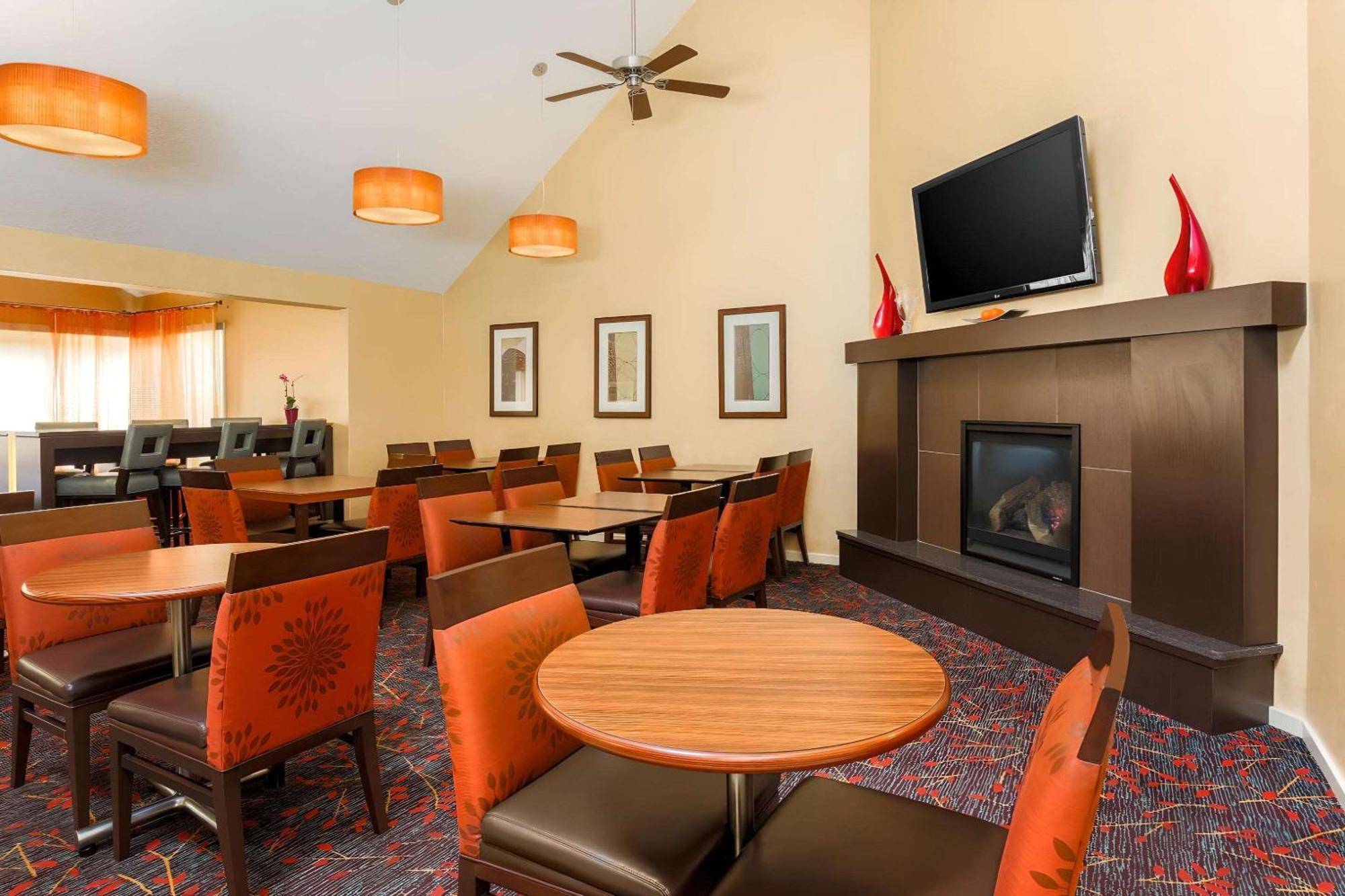 Mainstay Suites St Louis - Galleria Richmond Heights Exteriör bild