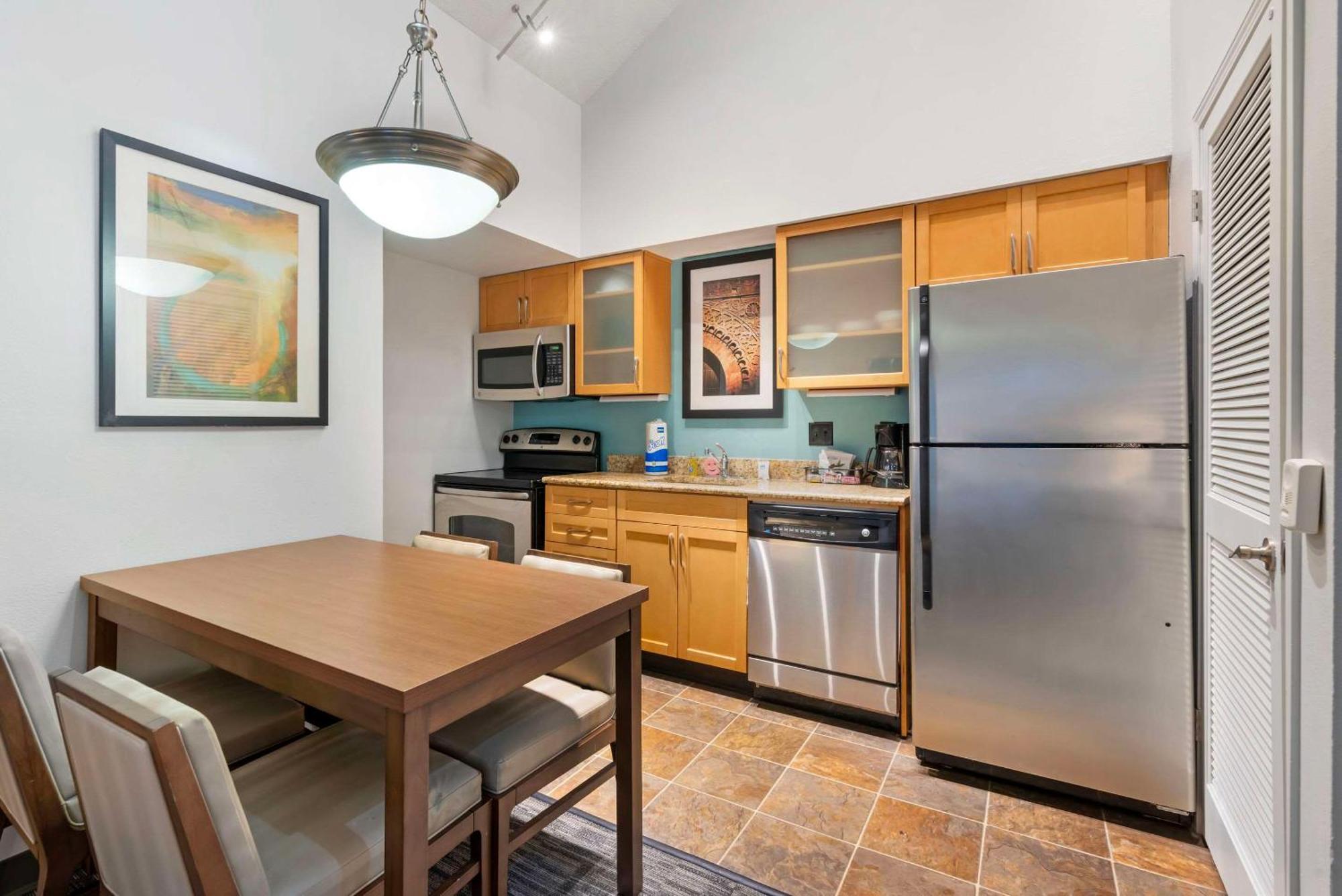 Mainstay Suites St Louis - Galleria Richmond Heights Exteriör bild